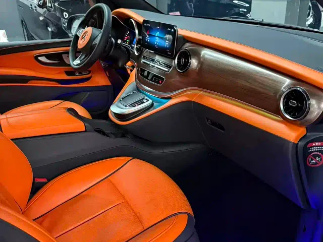 Mercedes-Benz V-Class — Фото автомобиля 8