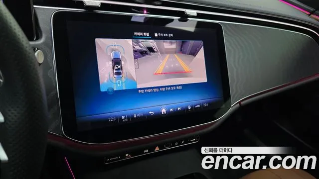 Mercedes-Benz E-Class — Фото автомобиля 16