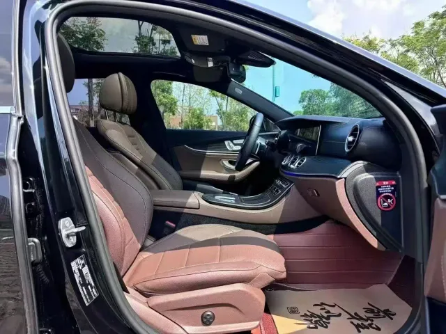 Mercedes-Benz E-Class — Фото автомобиля 6