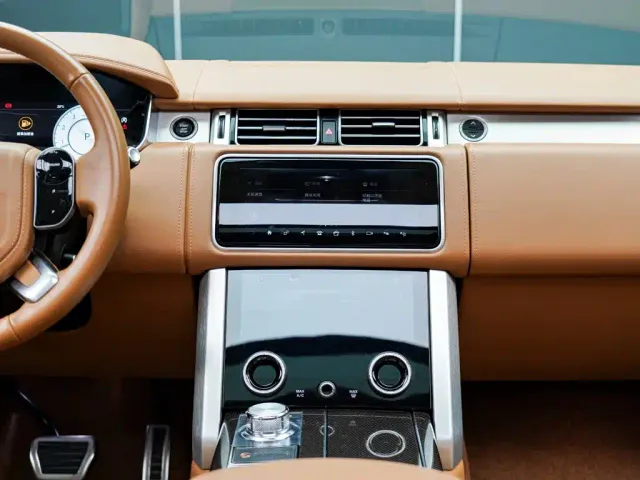 Land Rover Range Rover — Фото автомобиля 20