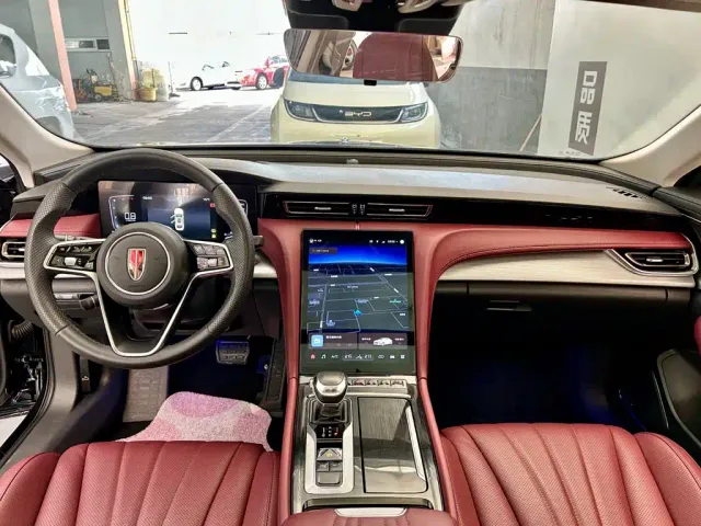 Hongqi H5 — Фото автомобиля 8