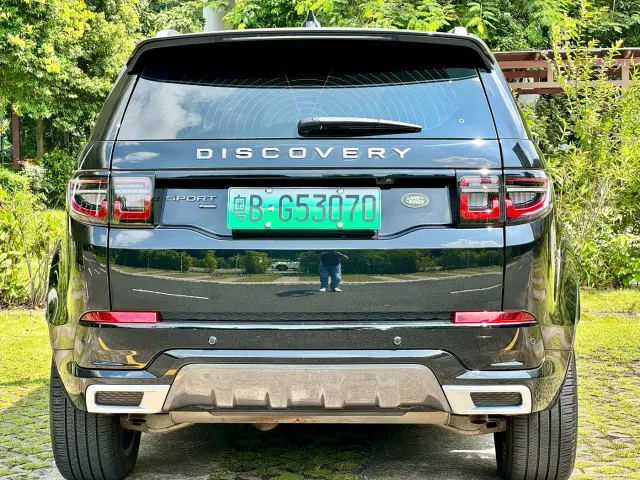 Land Rover Discovery Sport — Фото автомобиля 12