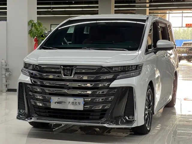 Фотография автомобиля — Toyota Vellfire