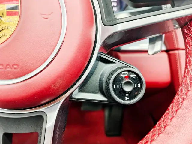 Porsche 718 — Фото автомобиля 15