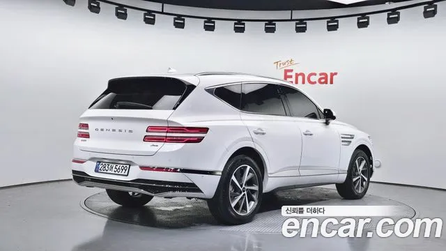 Genesis GV80 2.5T Бензин AWD — Фото автомобиля 2