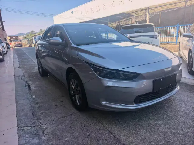 Geely Geometry A — Фото автомобиля 3