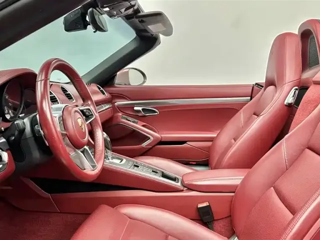 Porsche 718 — Фото автомобиля 14