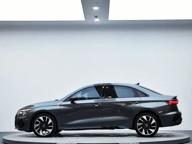 Audi A3 — Фото автомобиля 4