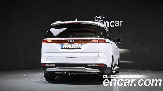 Kia Carnival 4th Gen — Фото автомобиля 4