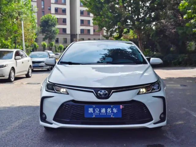 Toyota Corolla — Фото автомобиля 2