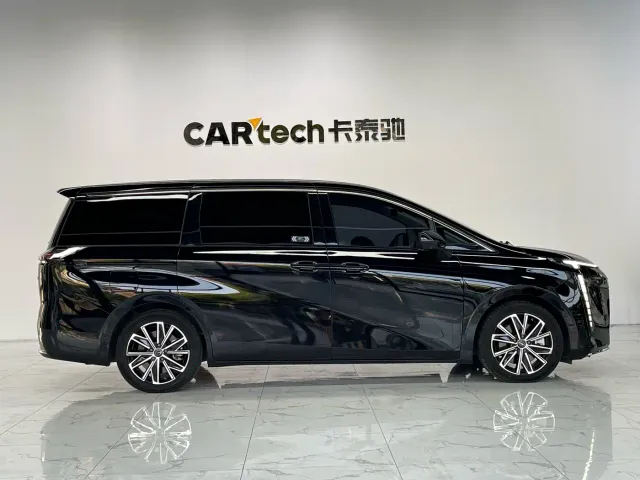 GAC Trumpchi E8 — Фото автомобиля 7