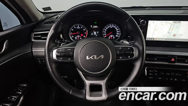 Kia K5 Generation 3 — Фото автомобиля 16