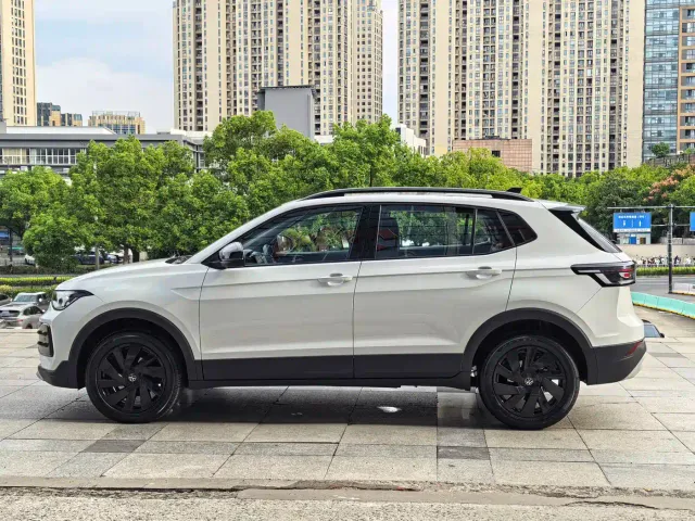 Volkswagen Tharu — Фото автомобиля 4