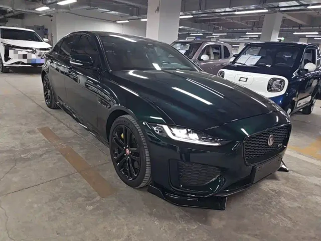 Jaguar XEL — Фото автомобиля 3