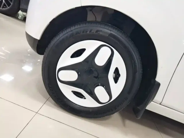 Geely Panda — Фото автомобиля 22