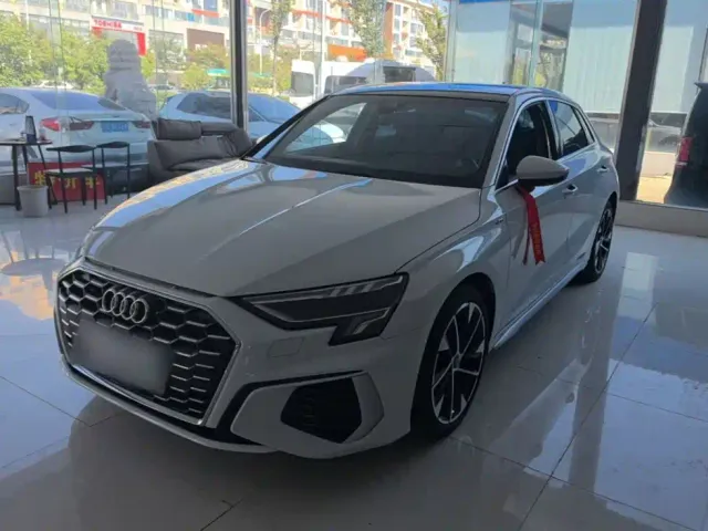 Фотография автомобиля — Audi A3
