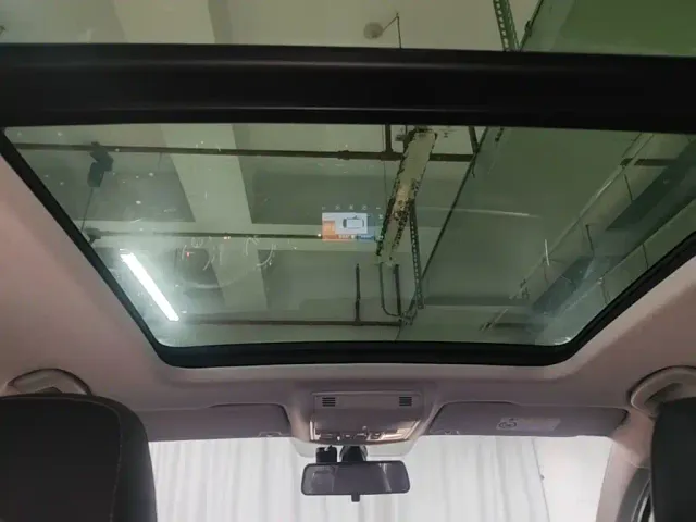 Skoda Karoq — Фото автомобиля 17