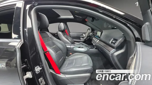 Mercedes-Benz GLE-Class — Фото автомобиля 10