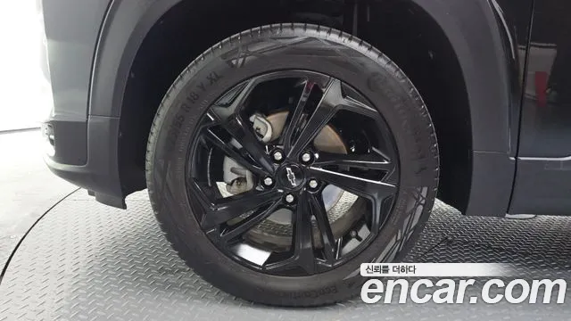 ChevroletGMDaewoo Trailblazer Trailblazer 1.3 турбо 4WD — Фото автомобиля 4