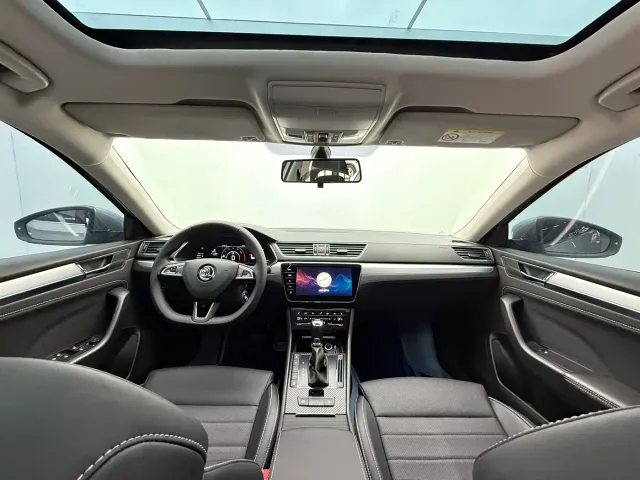 Skoda Superb — Фото автомобиля 9