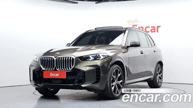 Фотография автомобиля — BMW X5 G05