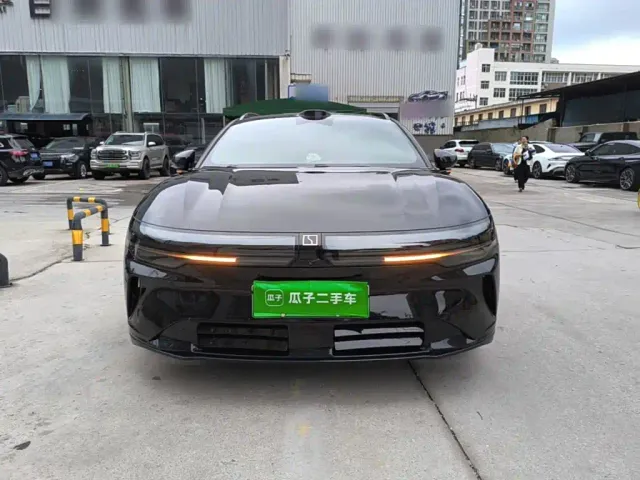Zeekr 007 GT — Фото автомобиля 2