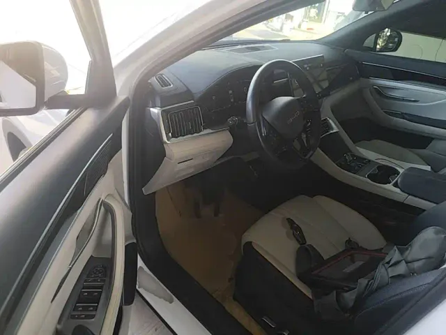 BYD Song PLUS — Фото автомобиля 15