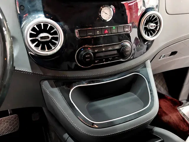 Mercedes-Benz Vito — Фото автомобиля 16