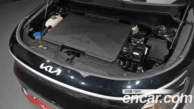 Kia Niro Niro (New) — Фото автомобиля 9