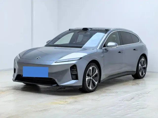 Фотография автомобиля — Nio ET5 Touring