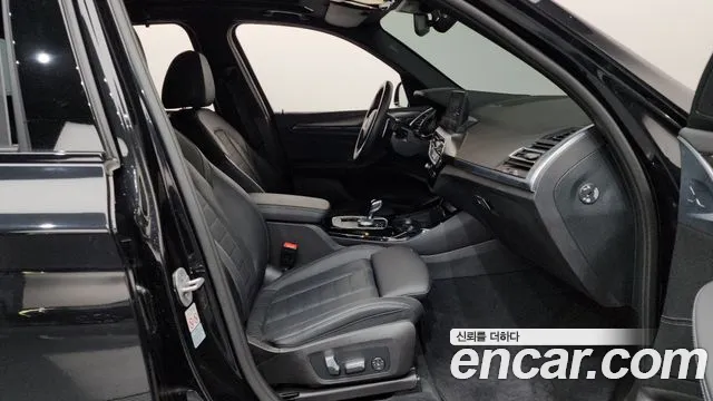 BMW X3 xDrive 20i M Sport — Фото автомобиля 20