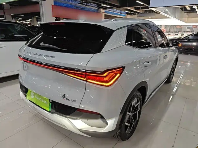 BYD Yuan PLUS — Фото автомобиля 6