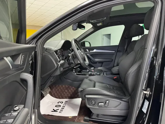 Audi Q5L — Фото автомобиля 4