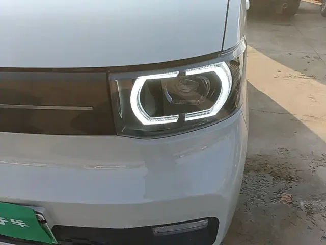 Wuling Hongguang Mini EV — Фото автомобиля 23