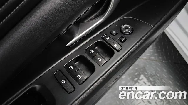 Hyundai AVANTE — Фото автомобиля 29
