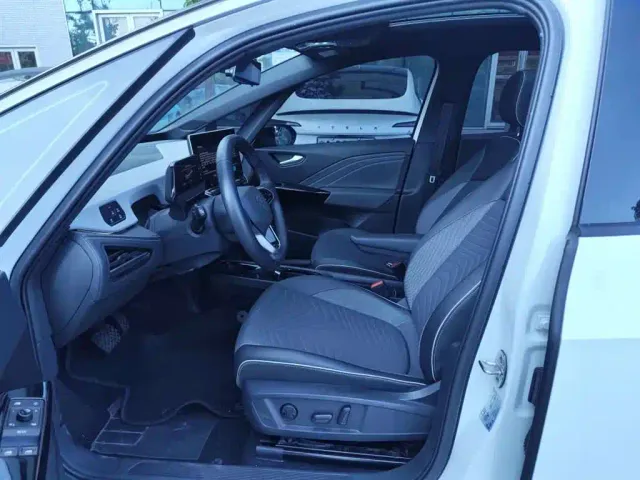 Volkswagen ID.3 — Фото автомобиля 4