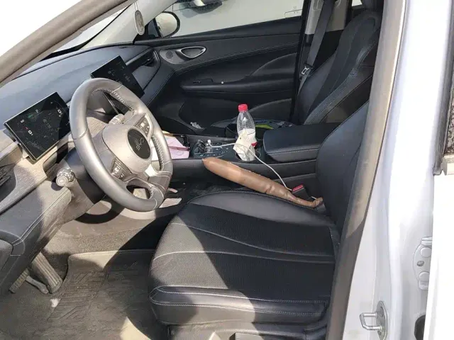 BYD Seal 05 DM-i — Фото автомобиля 9