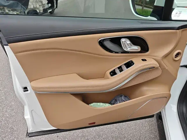 Roewe Feifan R7 — Фото автомобиля 7