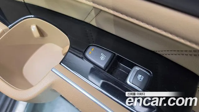 Kia Sorento Новый Sorento 4 поколение Дизель 2.2 4WD — Фото автомобиля 14