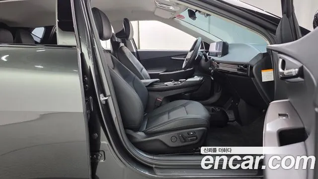 Kia EV6 — Фото автомобиля 25