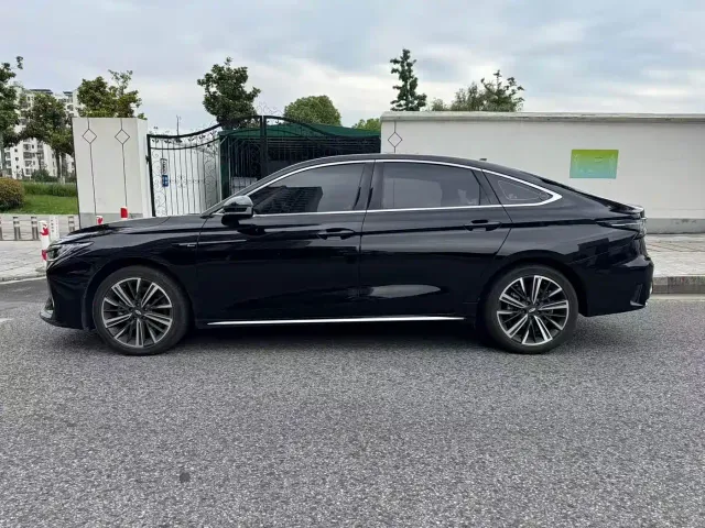Chery Arrizo 8 — Фото автомобиля 4