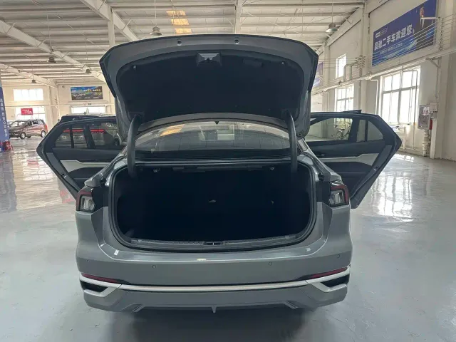 Ford Mondeo 2022 EcoBoost 245 Luxury Edition — Фото автомобиля 15
