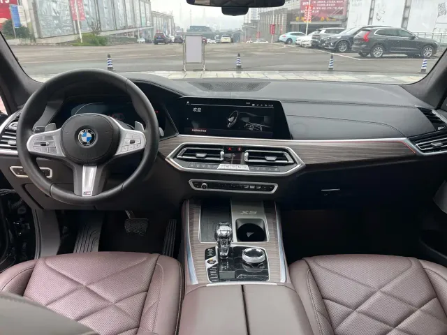 BMW X5 — Фото автомобиля 19