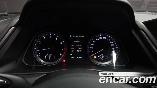 Hyundai Sonata Sonata (DN8) 2.0 LPG(Для проката) — Фото автомобиля 8
