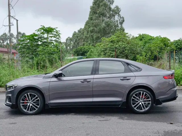 Geely Xingrui — Фото автомобиля 10