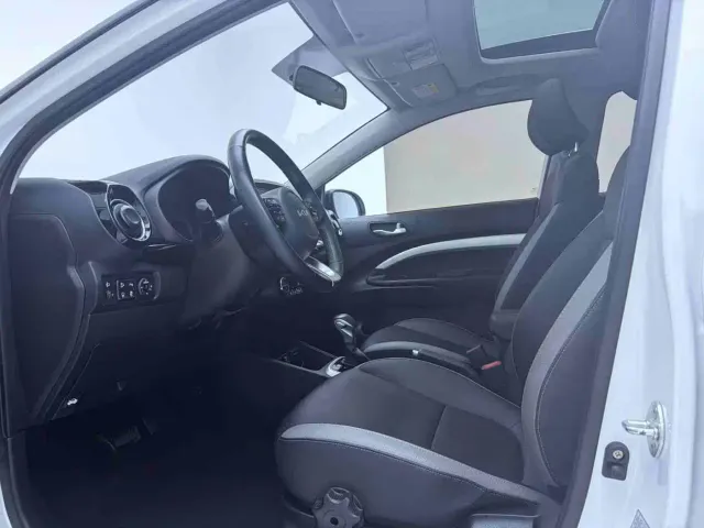 Kia KX1 — Фото автомобиля 7