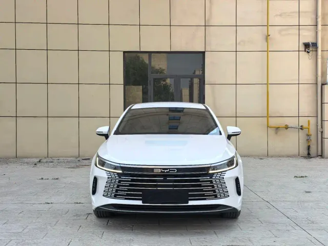 BYD Destroyer 05 — Фото автомобиля 2