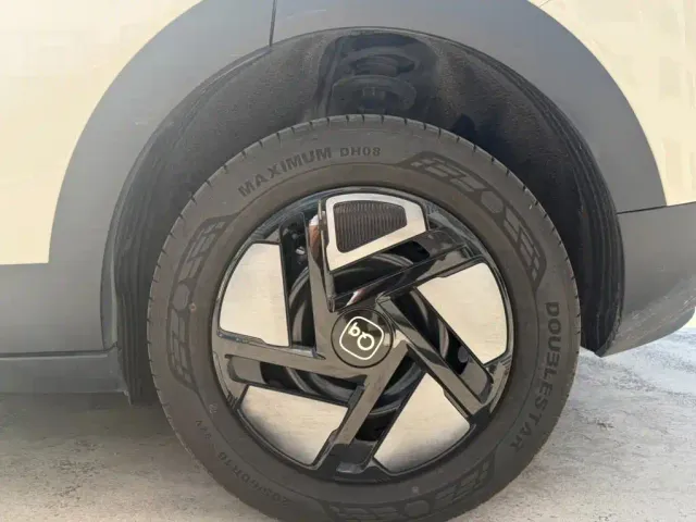 Chery QQ3 EV — Фото автомобиля 7