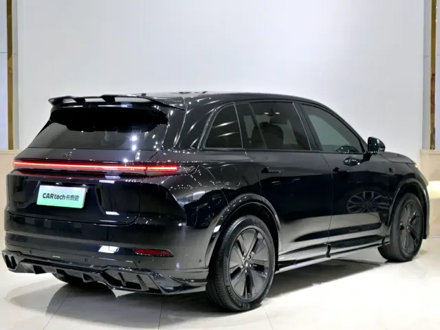 Li Auto L7 — Фото автомобиля 25