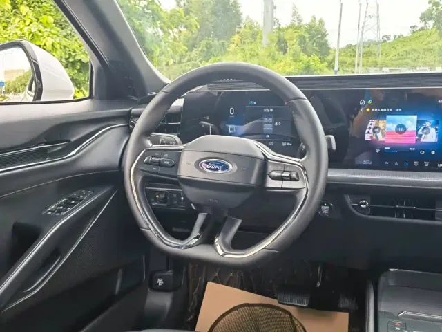 Ford Mondeo — Фото автомобиля 11